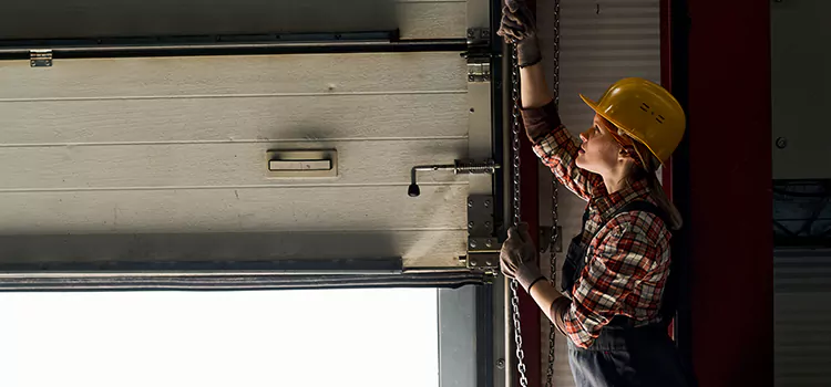Addressing Common Garage Door Stoppage Issues in Idylwood, VA